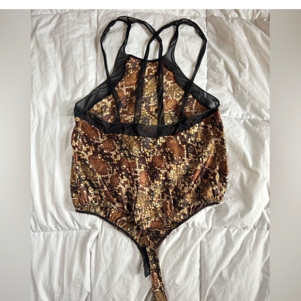Black lace top